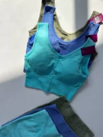 ست ورزشی گرم‌بالا نیم‌تنه و شرتک کد 2 | High-Heat Sports Bra & Shorts Set - Image 4