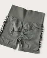 شورتک سیملس زاپدار خاکستری | Grey Seamless Ripped Shorts